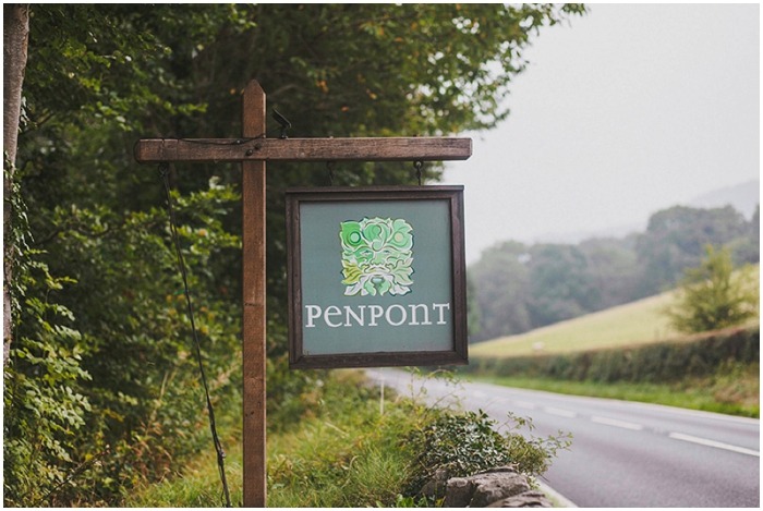 Brecon Penpont wedding photographer 00000002